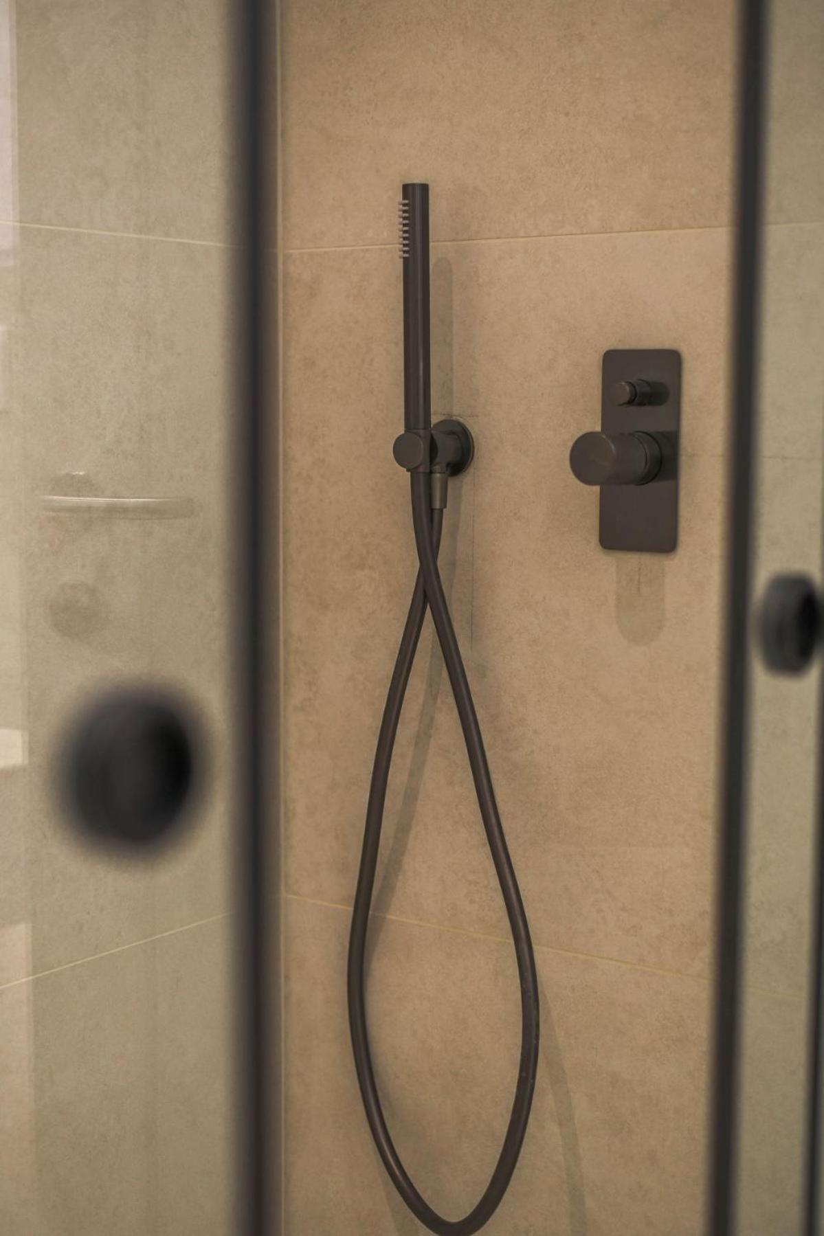 Anemolethe Aparthotel Kímolos Exteriör bild